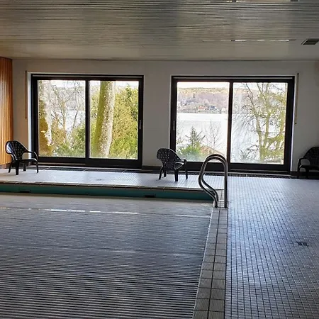 Starnberger Traum Mit Eigenem Steg شقة